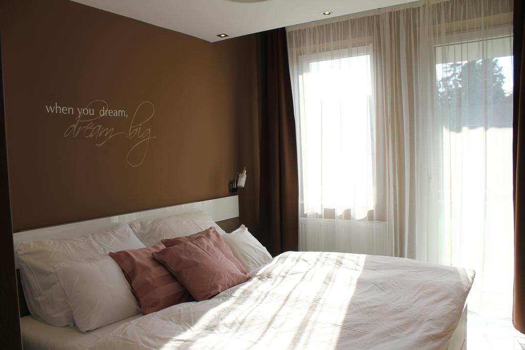 Olive Apartman Sárvár Rom bilde